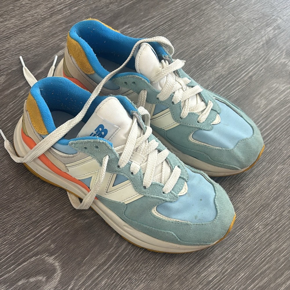 New balance sneakers